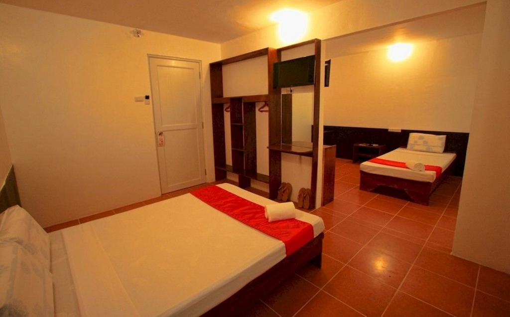 Travelbee Heritage Inn Dapitan Номер фото